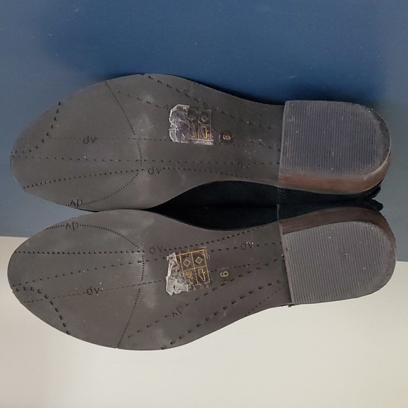 Dolce Vita Black Suede Bootie, 6 - Picture 7 of 8